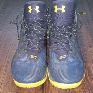 Mens Under Armour Steph Curry Basketball shoes